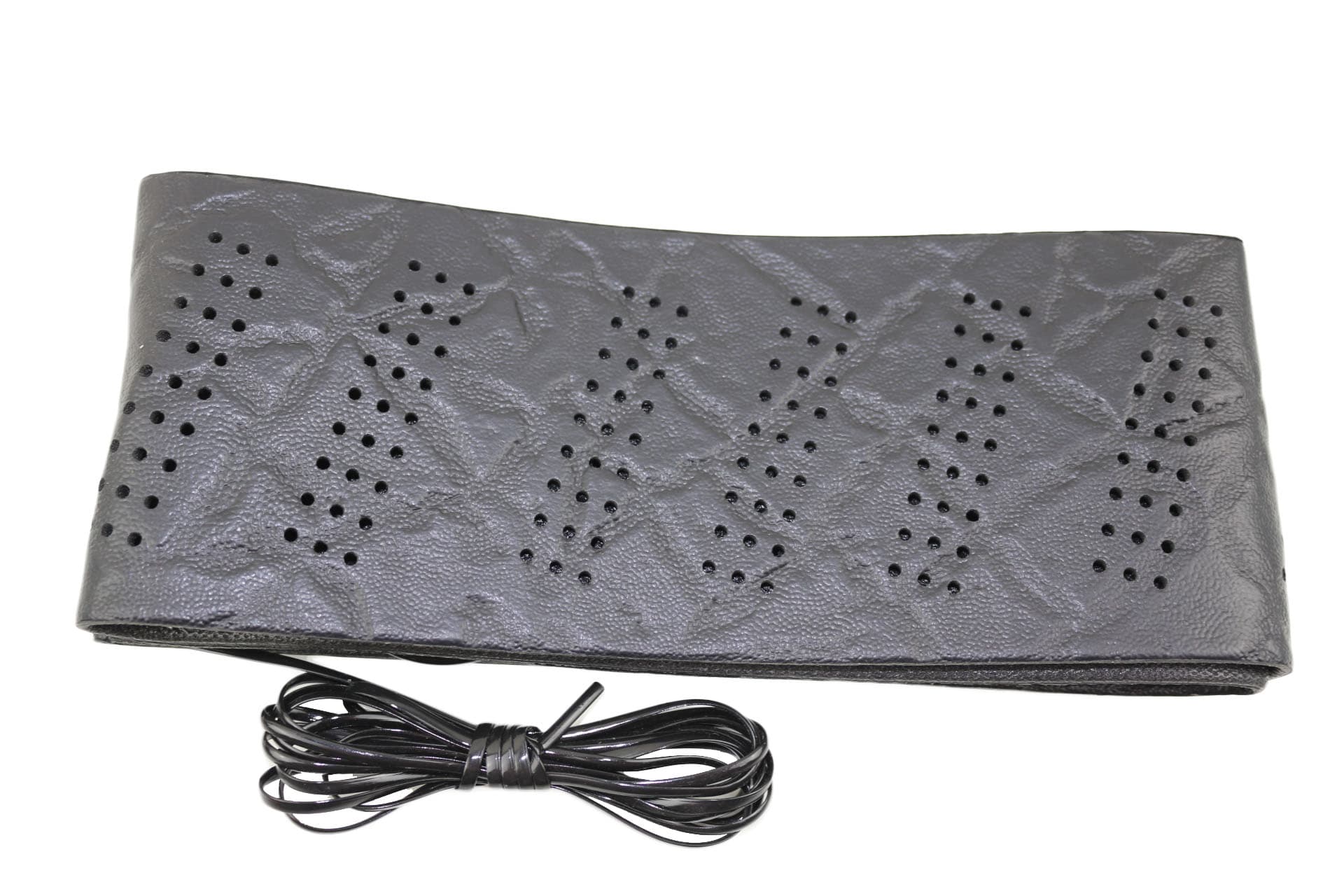 Калъф за волан черна перфорирана еко кожа